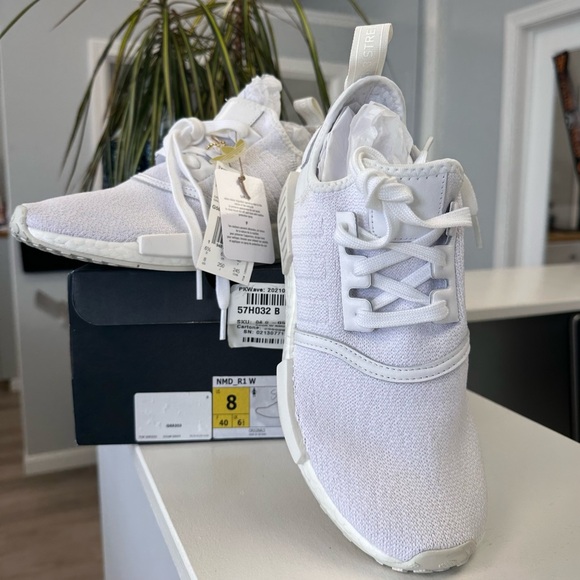 NIB Adidas Nmd_R1 Original Womens Sneakers Size 8, Color: White/White G58303 - Picture 3 of 10